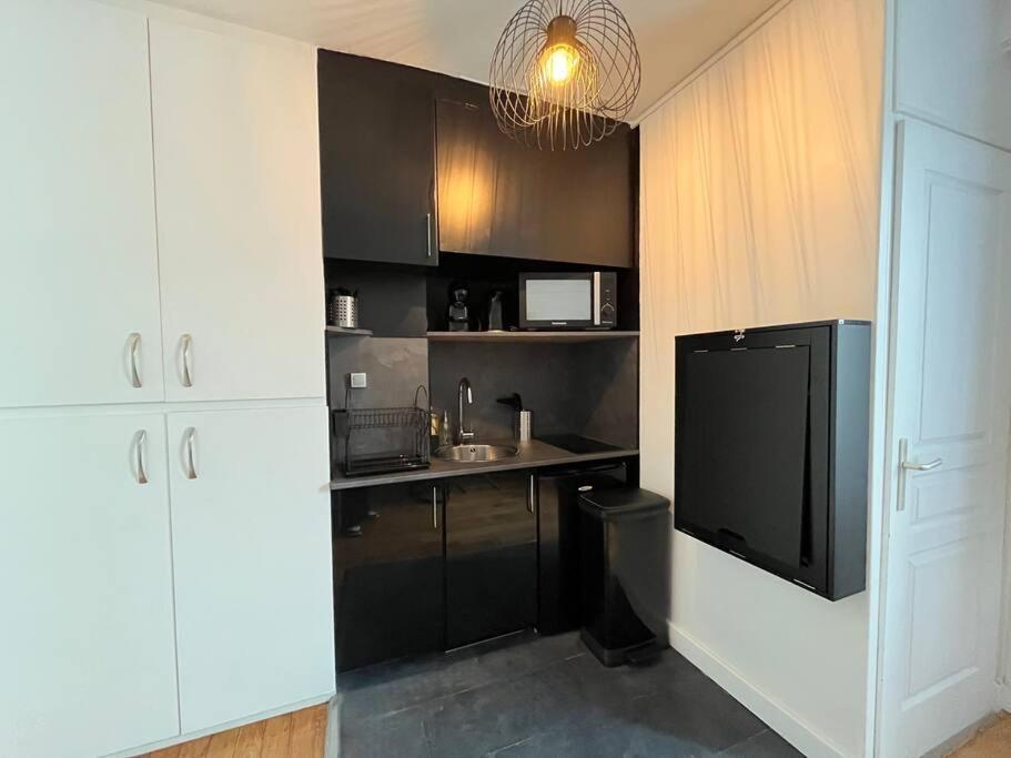 Central Typical Parisian Studio Kültér fotó