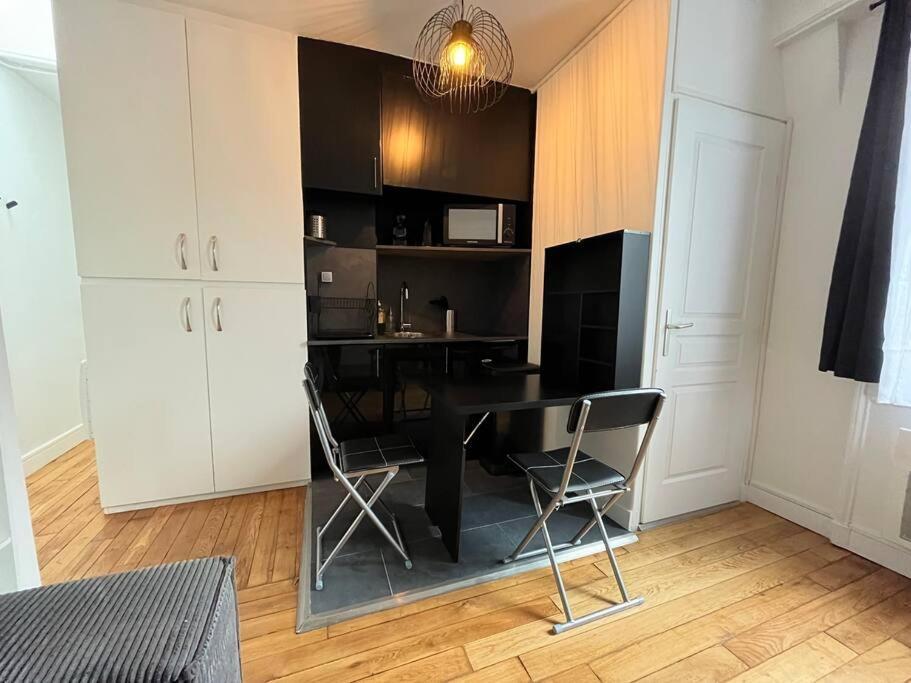 Central Typical Parisian Studio Kültér fotó
